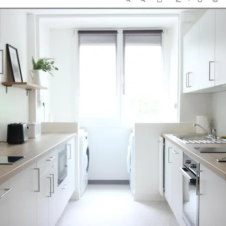 Private - Shared - - Tram A - Parking C2-4 Apartman *